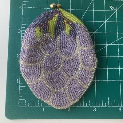 Vintage Beaded Coin Purse Purple Grape Cluster Brunch Kiss Clasp Fruits Kitsch - Thumbnail 3