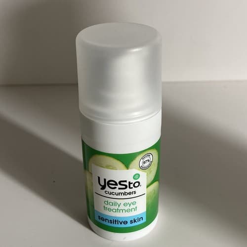 Say Yes To Cucumber Daily Eye Treatment With Aloe eye Cream Full Size .5 Oz - Thumbnail 2