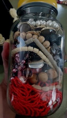 Vintage Mystery Jewelry Lot 🫙 Jar All WEARABLE - Thumbnail 2