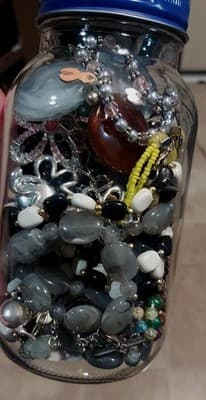 Vintage All Wearable Mystery Jewelry Lot - Thumbnail 3