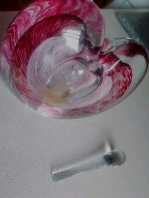 1980's Hand Blown heart shaped perfume bottle in pink tones Murano Vintage - Thumbnail 6