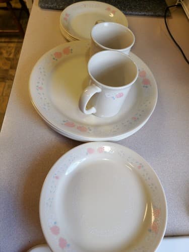 VINTAGE CORELLE BLOSSOMS IN LACE LOT SET DINNER PLATES 12... 6 DESSERTS 2 C - Thumbnail 5