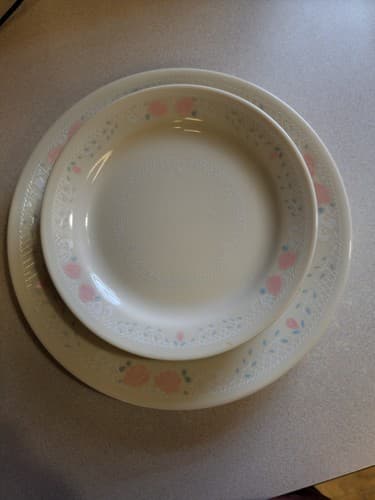 VINTAGE CORELLE BLOSSOMS IN LACE LOT SET DINNER PLATES 12... 6 DESSERTS 2 C - Thumbnail 6