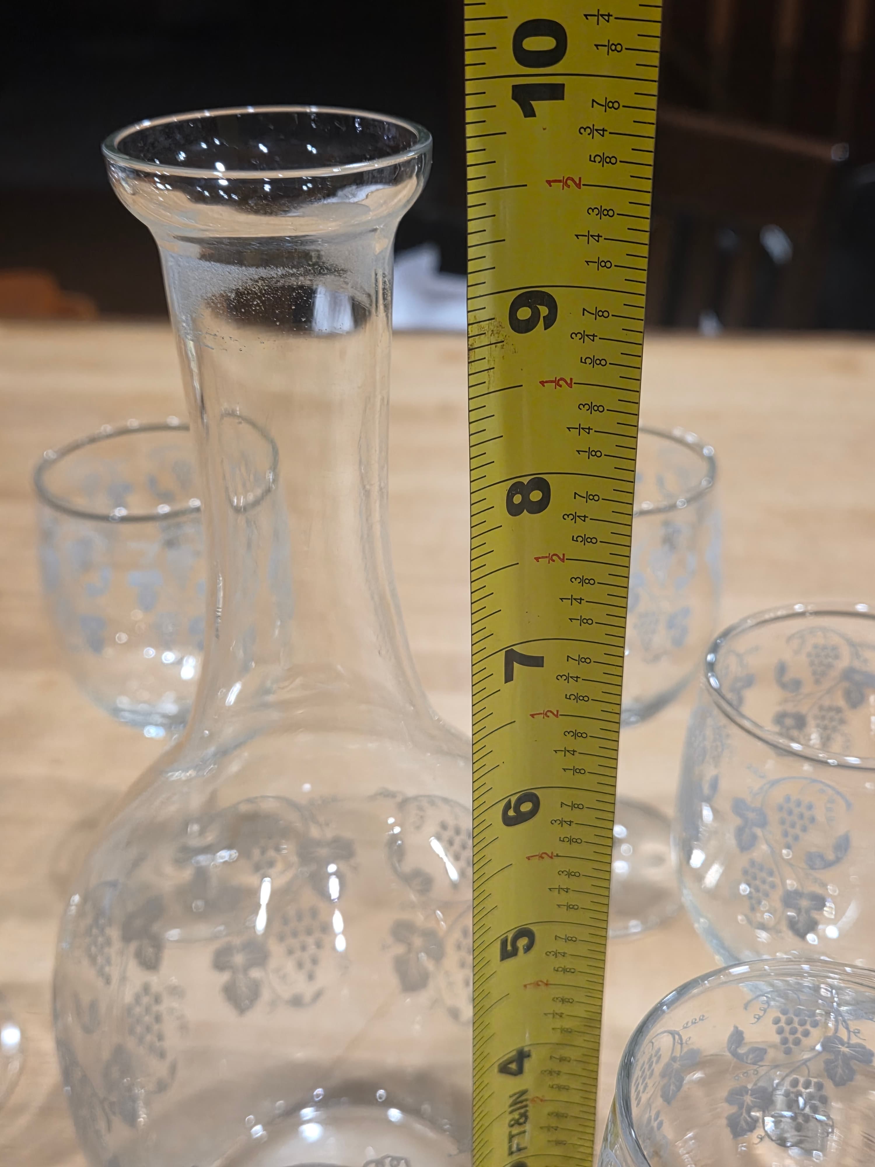 Vintage Etched Glass Wine Decanter Set with 6 Stemmed Goblet Glasses 7pc - Thumbnail 5