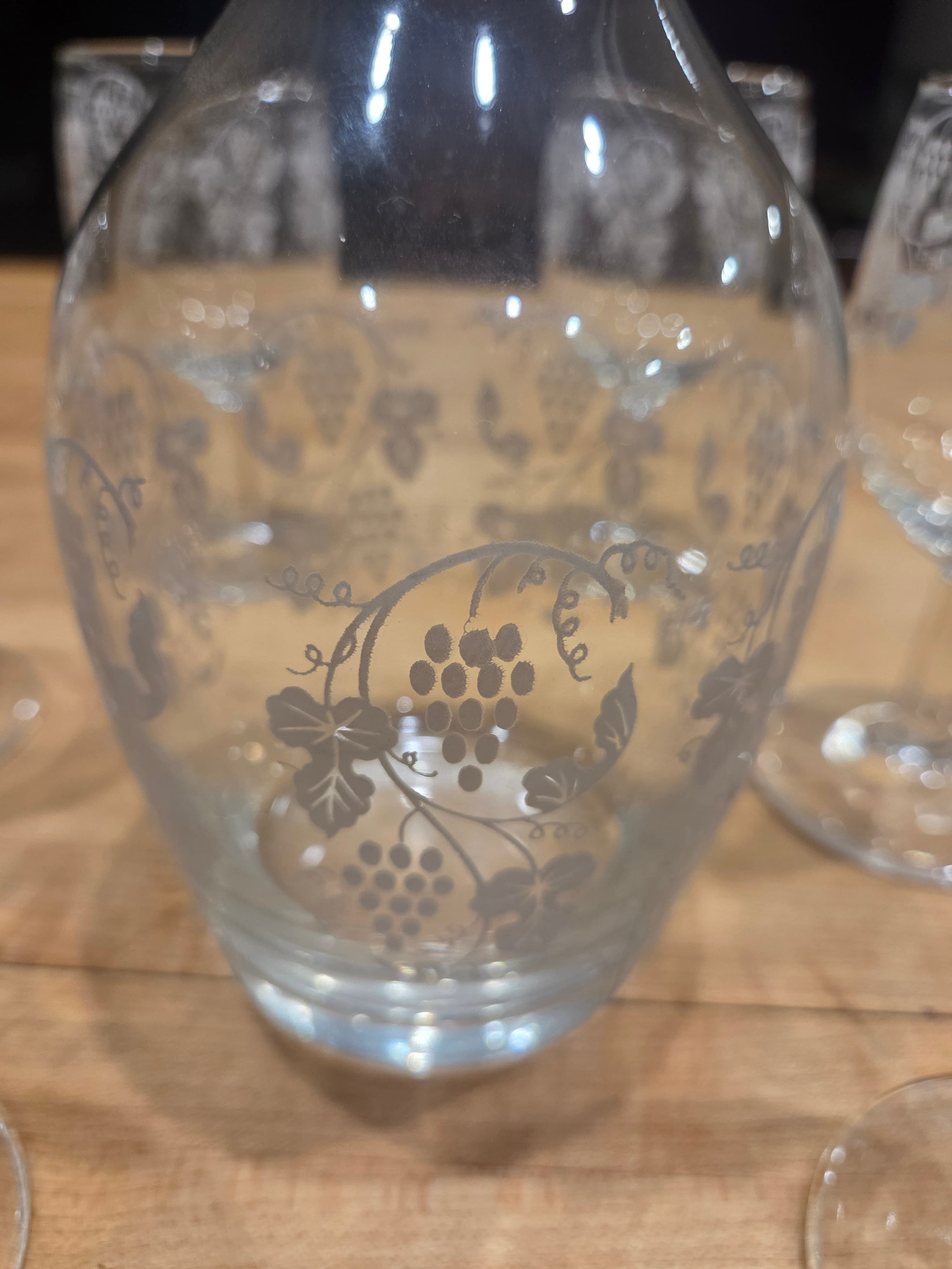 Vintage Etched Glass Wine Decanter Set with 6 Stemmed Goblet Glasses 7pc - Thumbnail 8