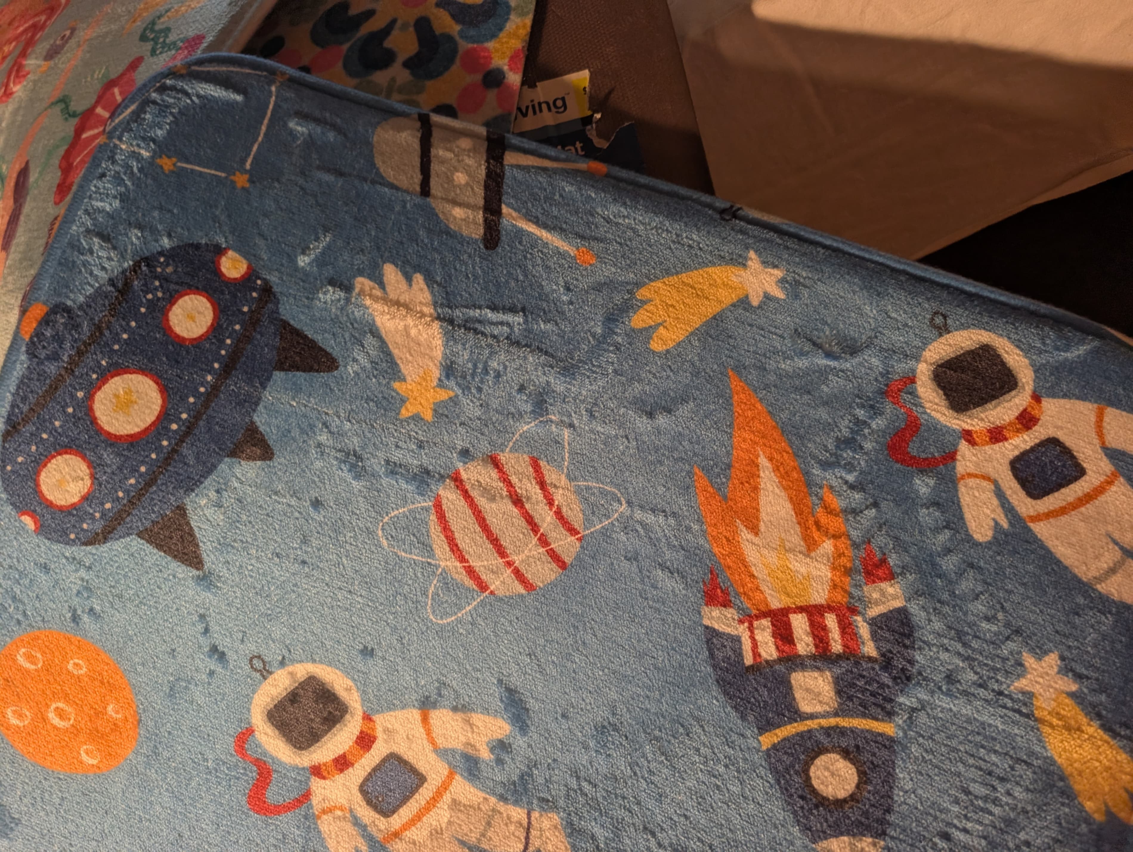 Comfort Bay Kids Bathmat Space Theme 18x28 - Thumbnail 2