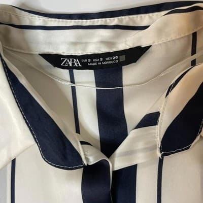 Zara Women's White and Navy Blous - Thumbnail 3