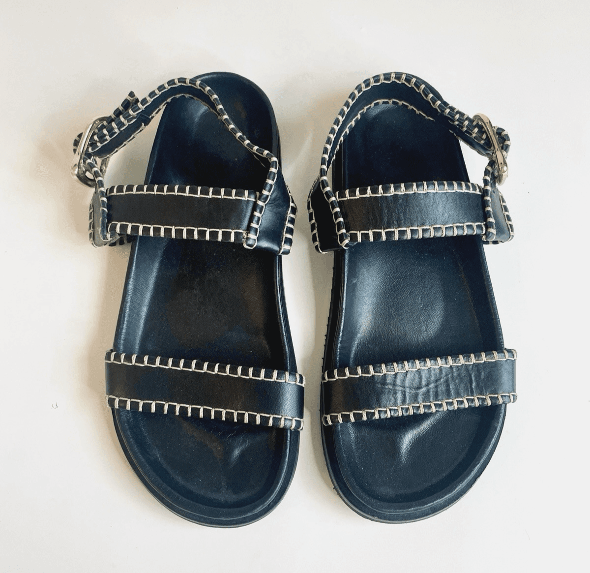 FRAME Leather Sandals Womens 8.5 Black Whipstitch Gold Buckle Good Condition - Thumbnail 2