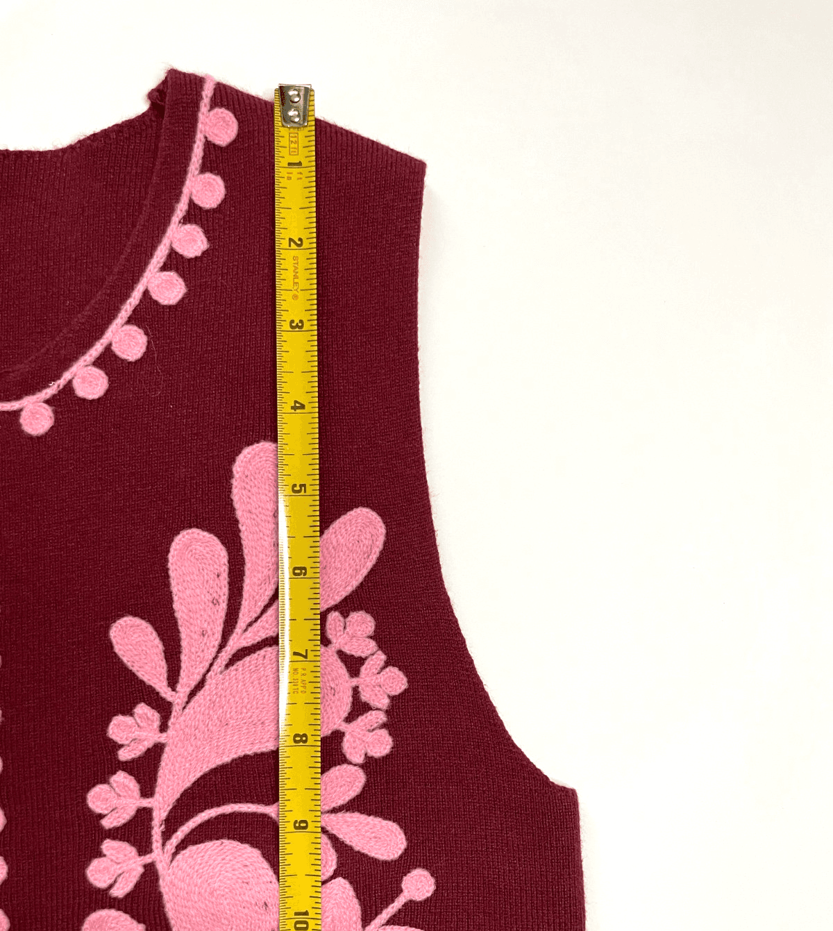 Women's Vest Sweater Size Small Embroidered Pink by Strut & Bolt NWT - Thumbnail 4