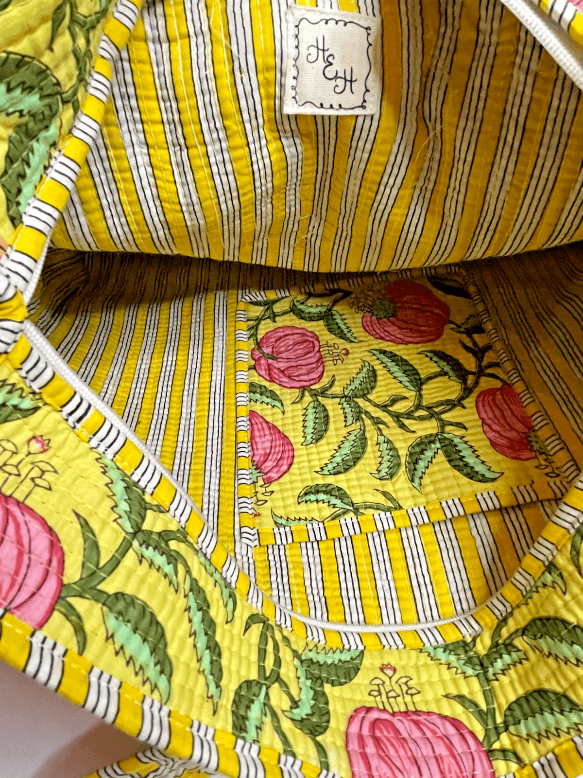 Heart of Grace Handmade Quilted Tote 100% Cotton Block Print Floral Pattern Bag - Thumbnail 9
