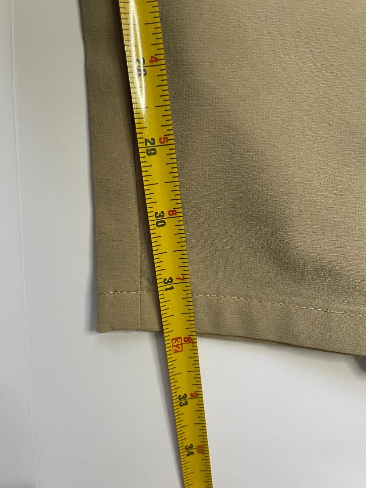Mizzen Main Men’s 36x32 Helmsman Slim Straight Performance Pants Khaki Pre-Owned - Thumbnail 8