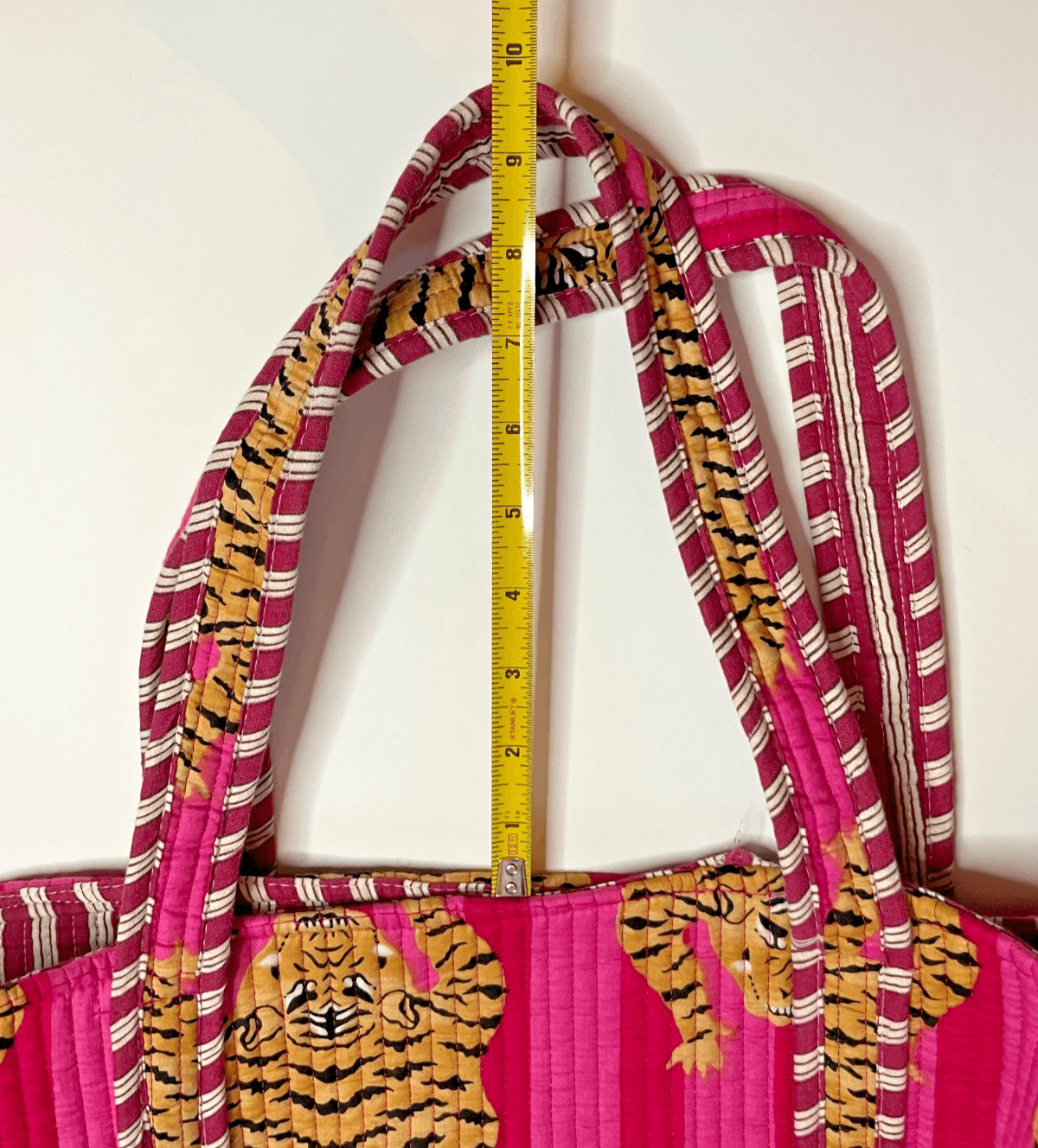 Folklore Couture Handmade Quilted 100% Cotton Pink Tiger Print Tote Bag - Thumbnail 5