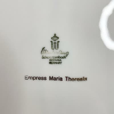 Winterling Bavaria Germany Empress Maria Theresa 10 1/4" Dinner Plate - Thumbnail 4