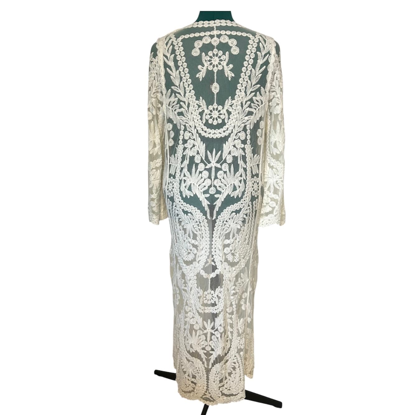 White Lace Long Kimono Cardigan with Floral Embroidery - Thumbnail 2