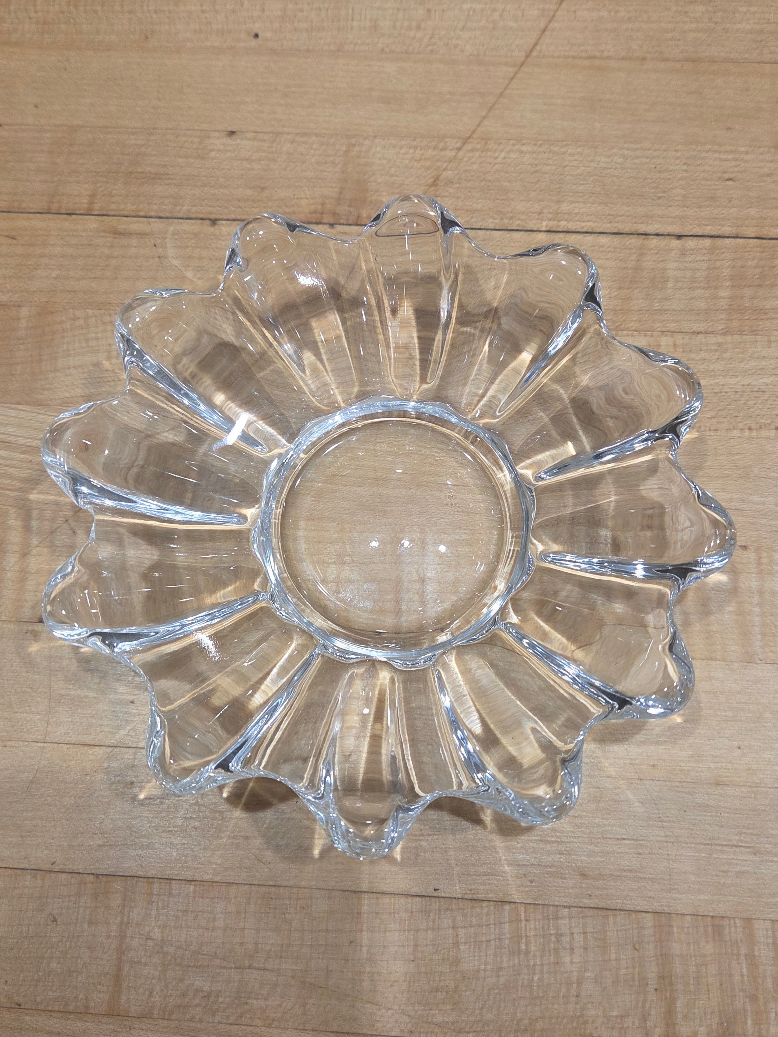 Vintage Fostoria Celestial Clear Glass Scalloped Trinket Candy Dish 5.5 Inch - Thumbnail 2