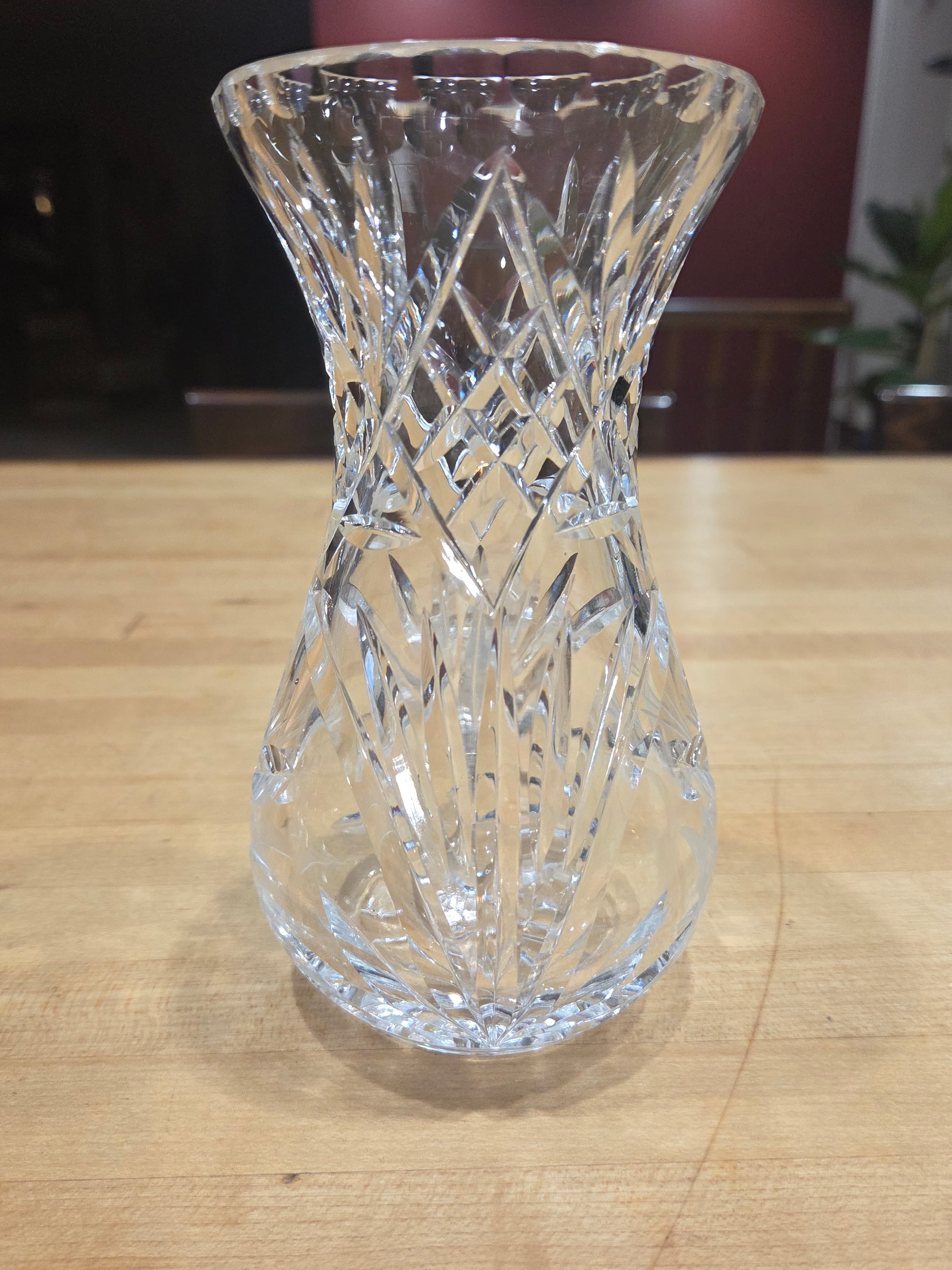 Vintage Cut Crystal Hourglass Vase Frosted Flower Etched Diamond Crosshatch - Thumbnail 2