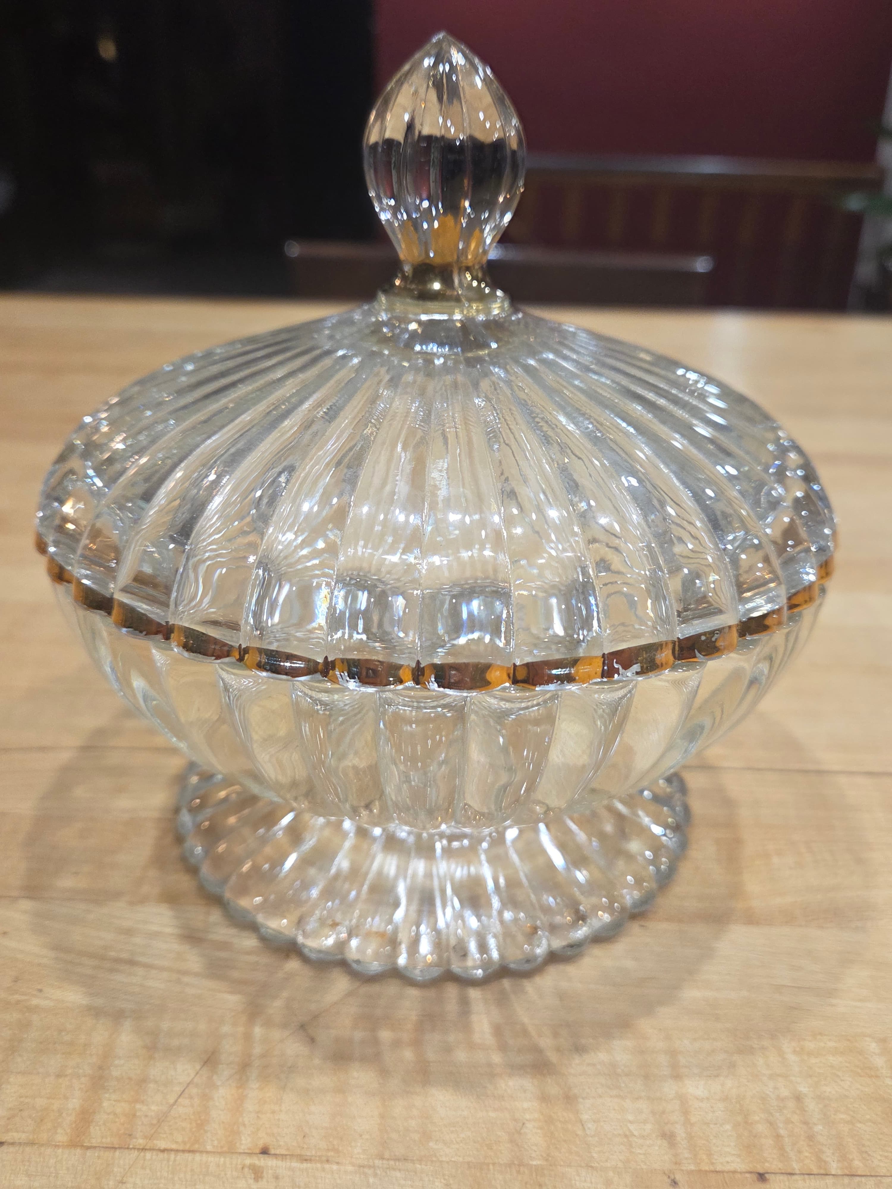 Vintage Glass Serving Bowl with Scalloped Edge - Thumbnail 2