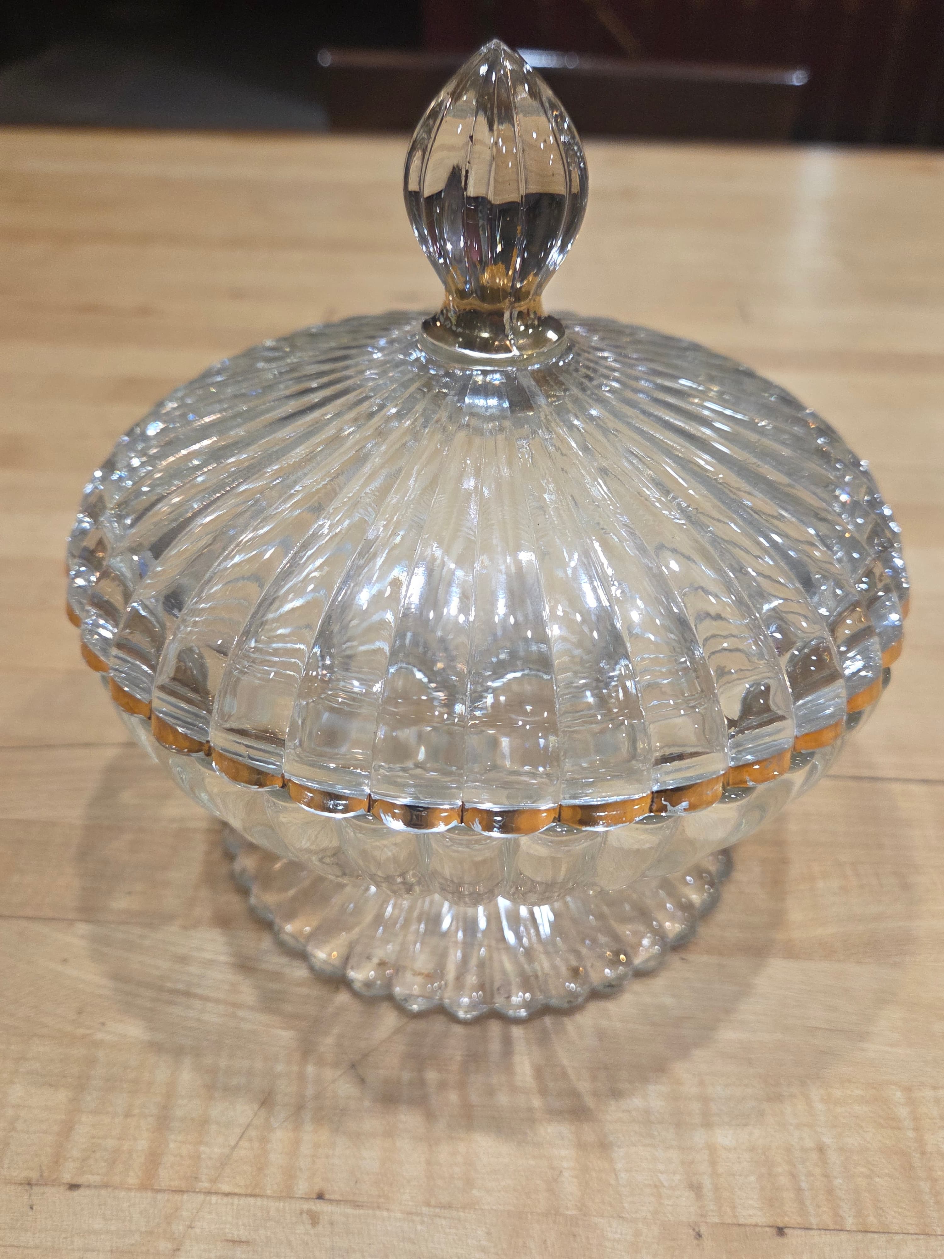 Vintage Glass Serving Bowl with Scalloped Edge