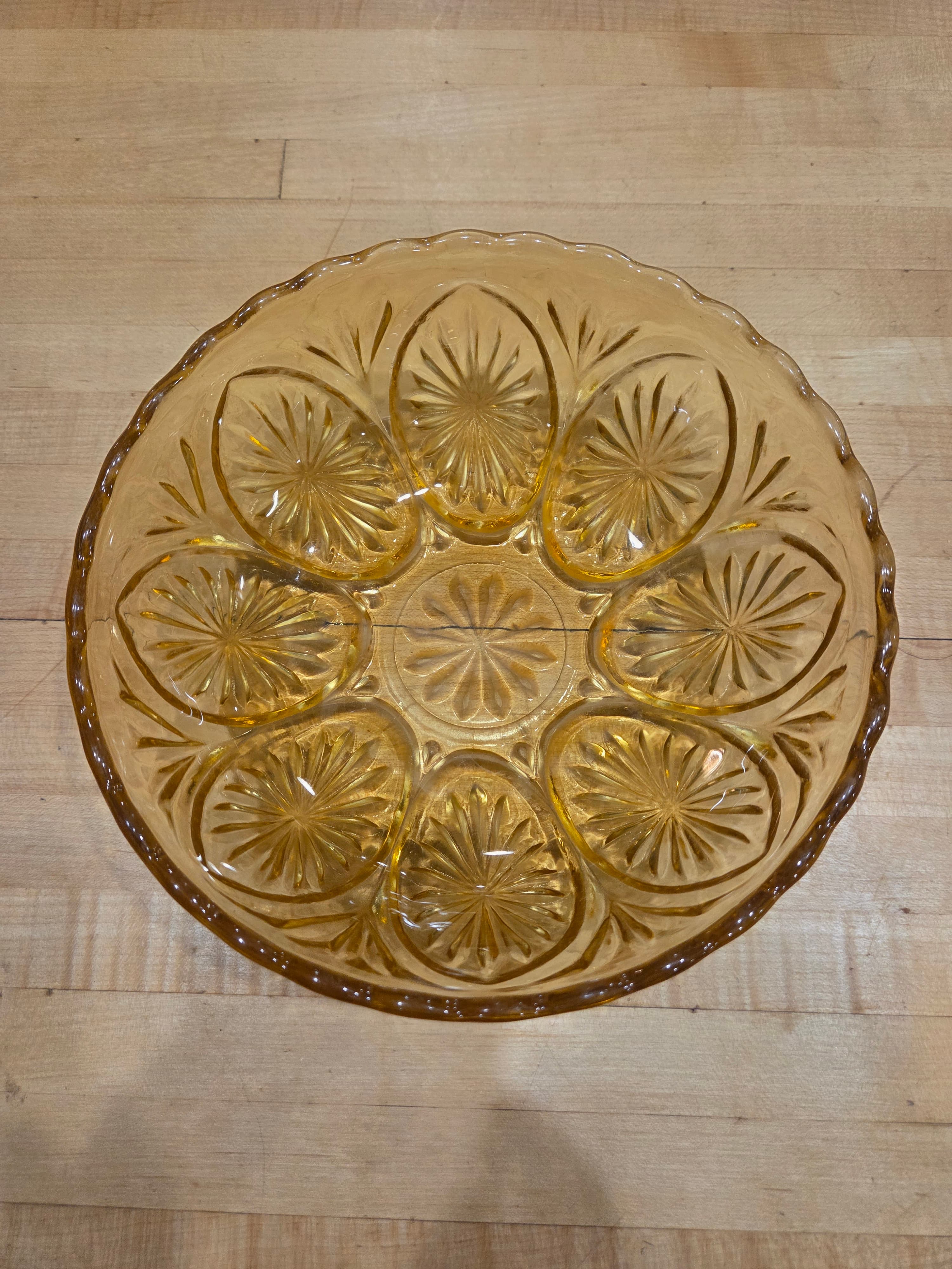 Vintage Anchor Hocking Honey Gold Medallion Glass Serving Bowl 8" Amber Star - Thumbnail 3
