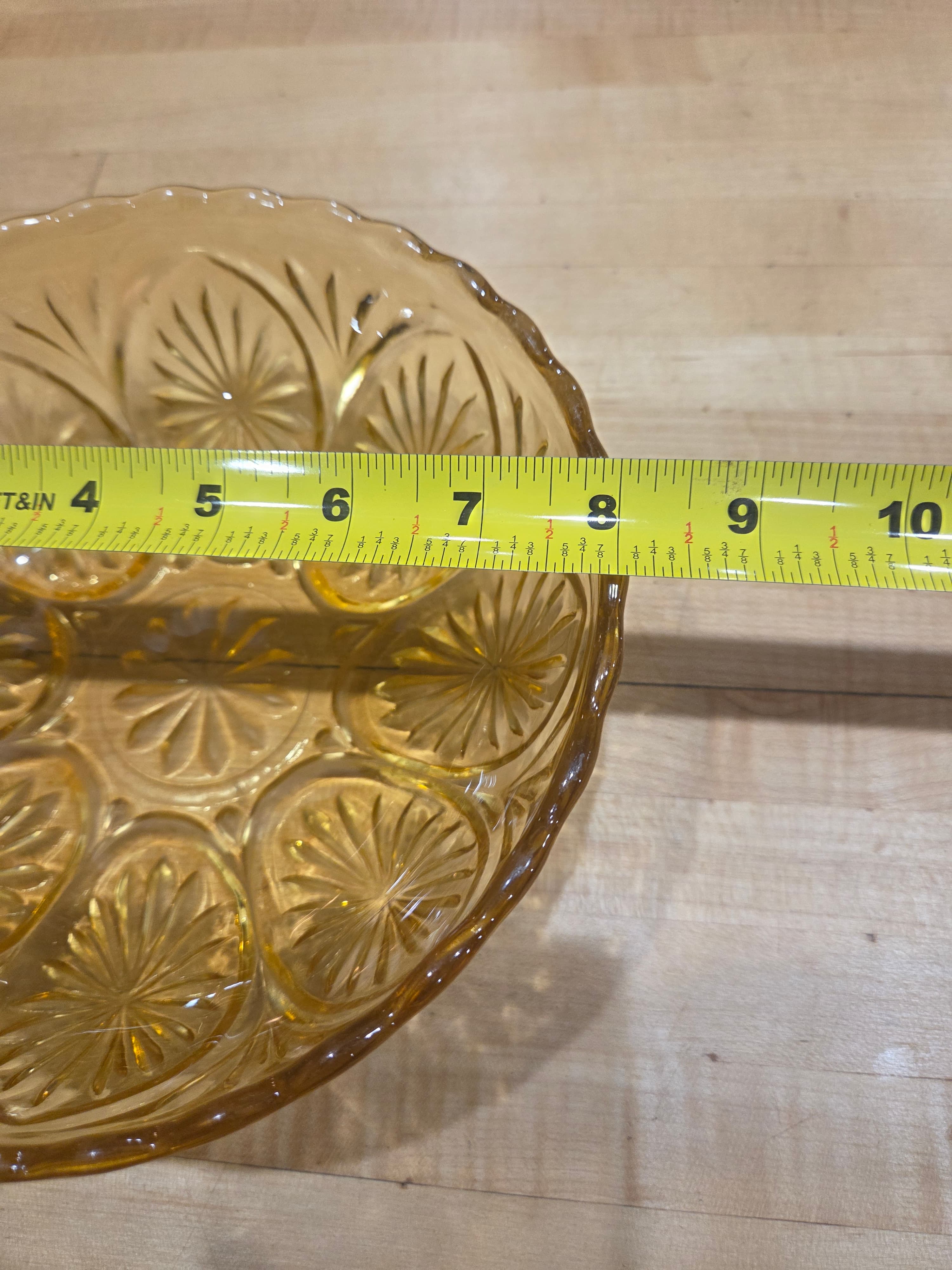 Vintage Anchor Hocking Honey Gold Medallion Glass Serving Bowl 8" Amber Star - Thumbnail 6