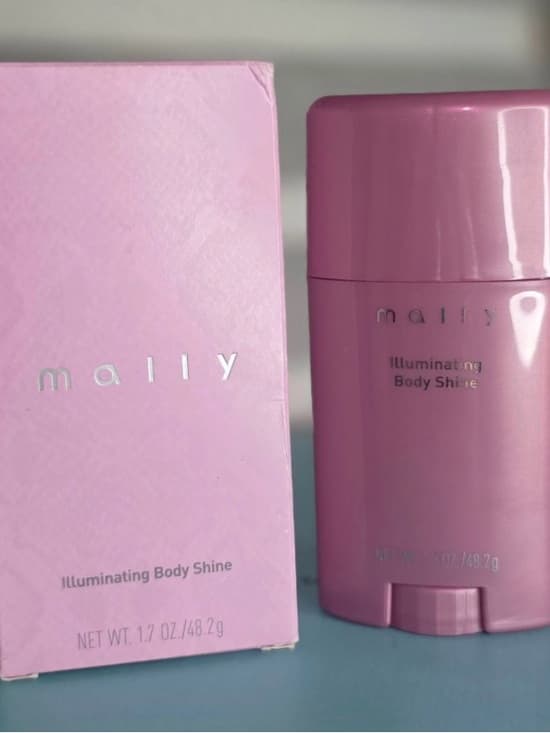 Mally Illuminating Body Shine - Thumbnail 2