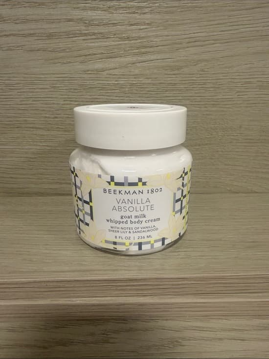 Beekman 1802 Vanilla Absolute Whipped Body Cream - White - Thumbnail 2