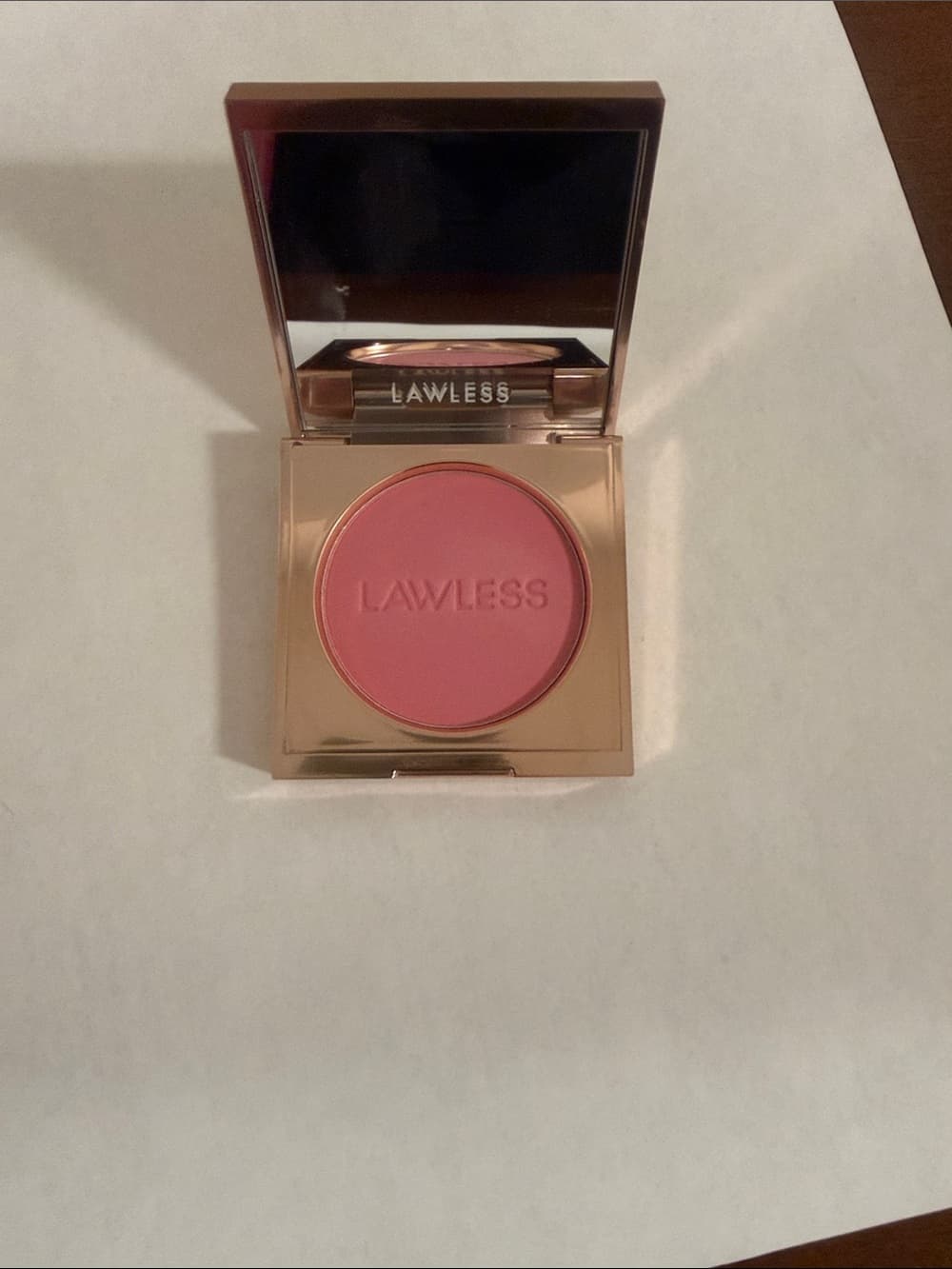 LAWLESS Rosy Pink Pressed Blush - Daisy Pink - Thumbnail 2