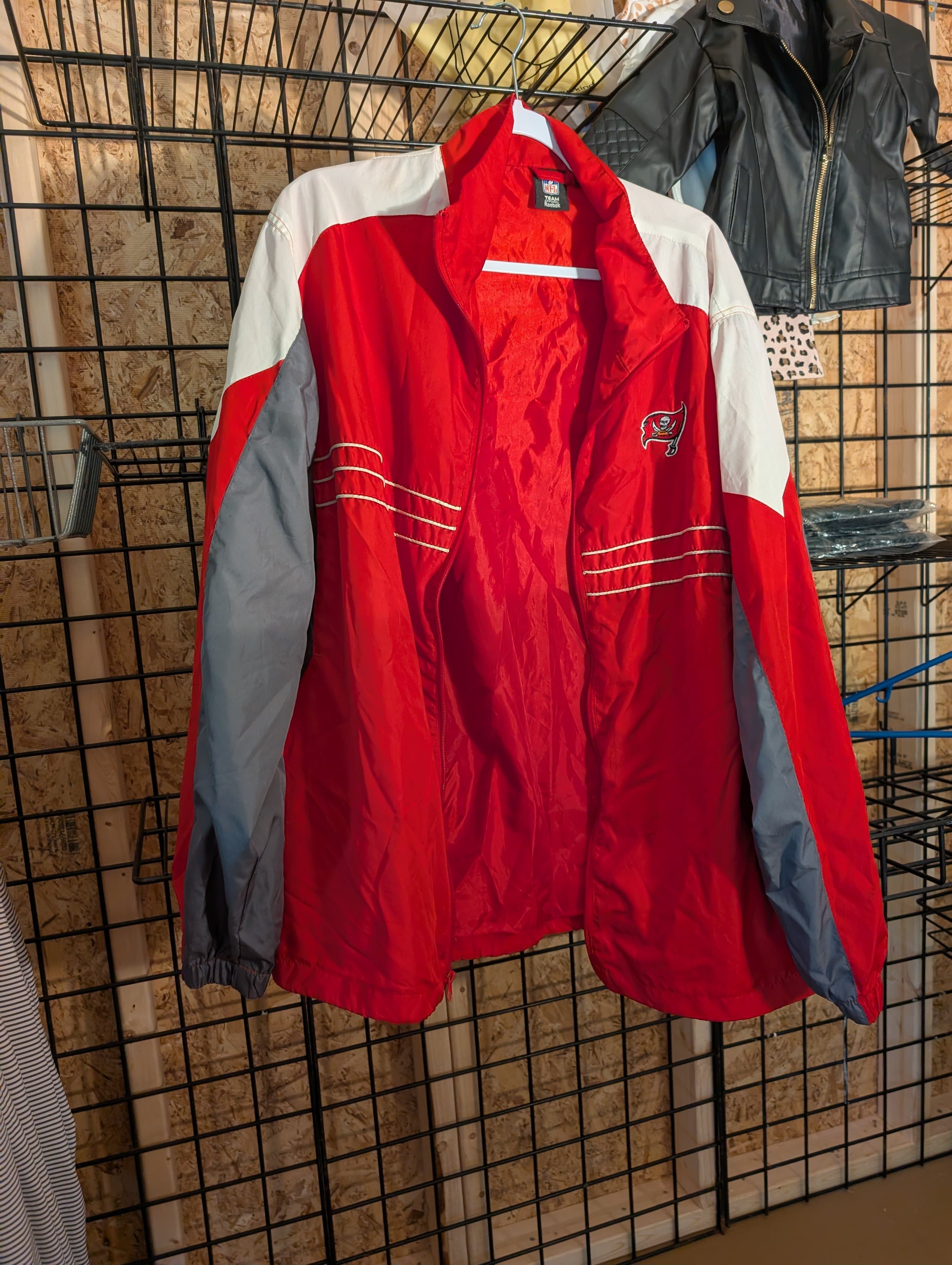 NFL Tampa Bay Buccaneers Windbreaker Jacket XL - Thumbnail 2