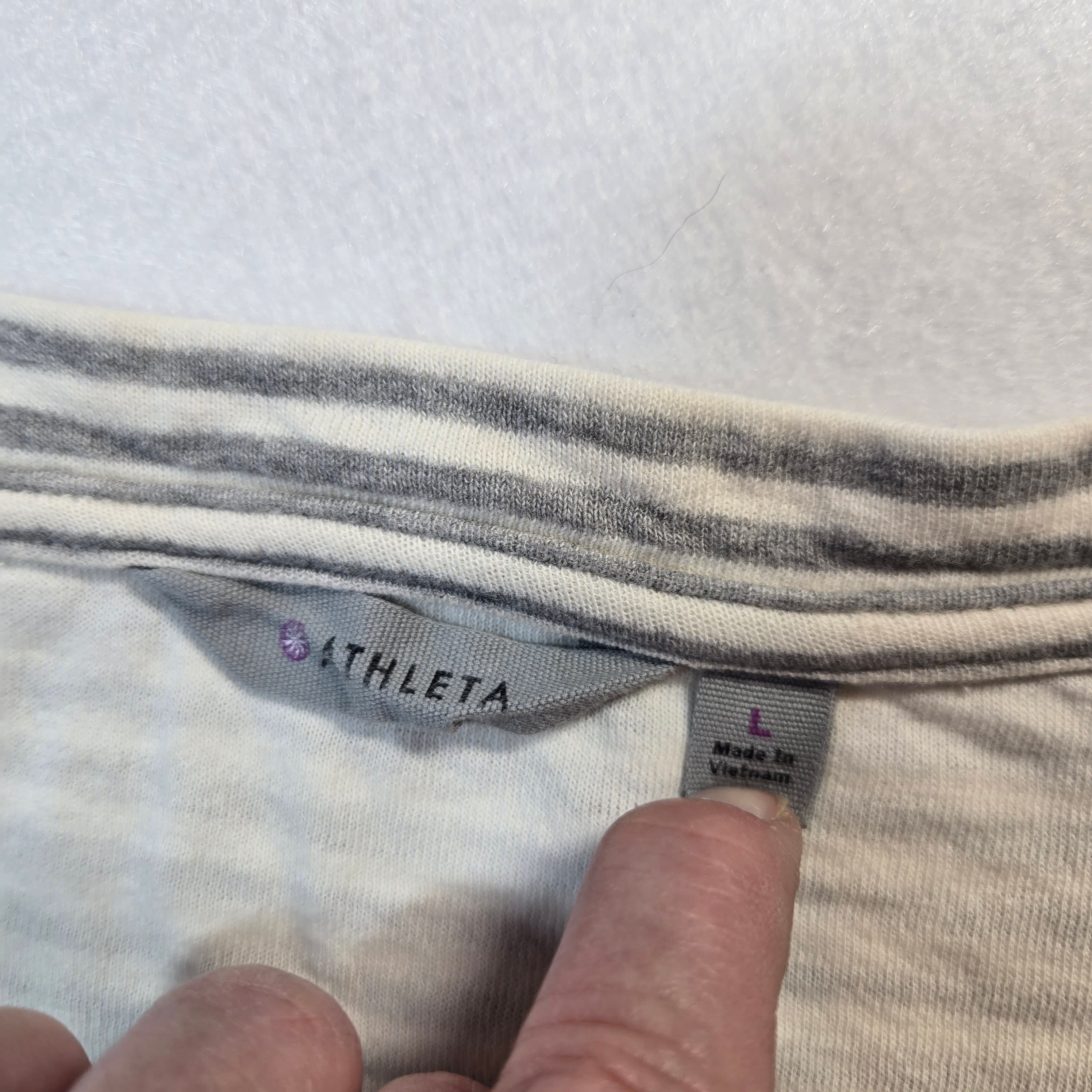 Athleta Striped Sleeveless Top Size L - Thumbnail 2