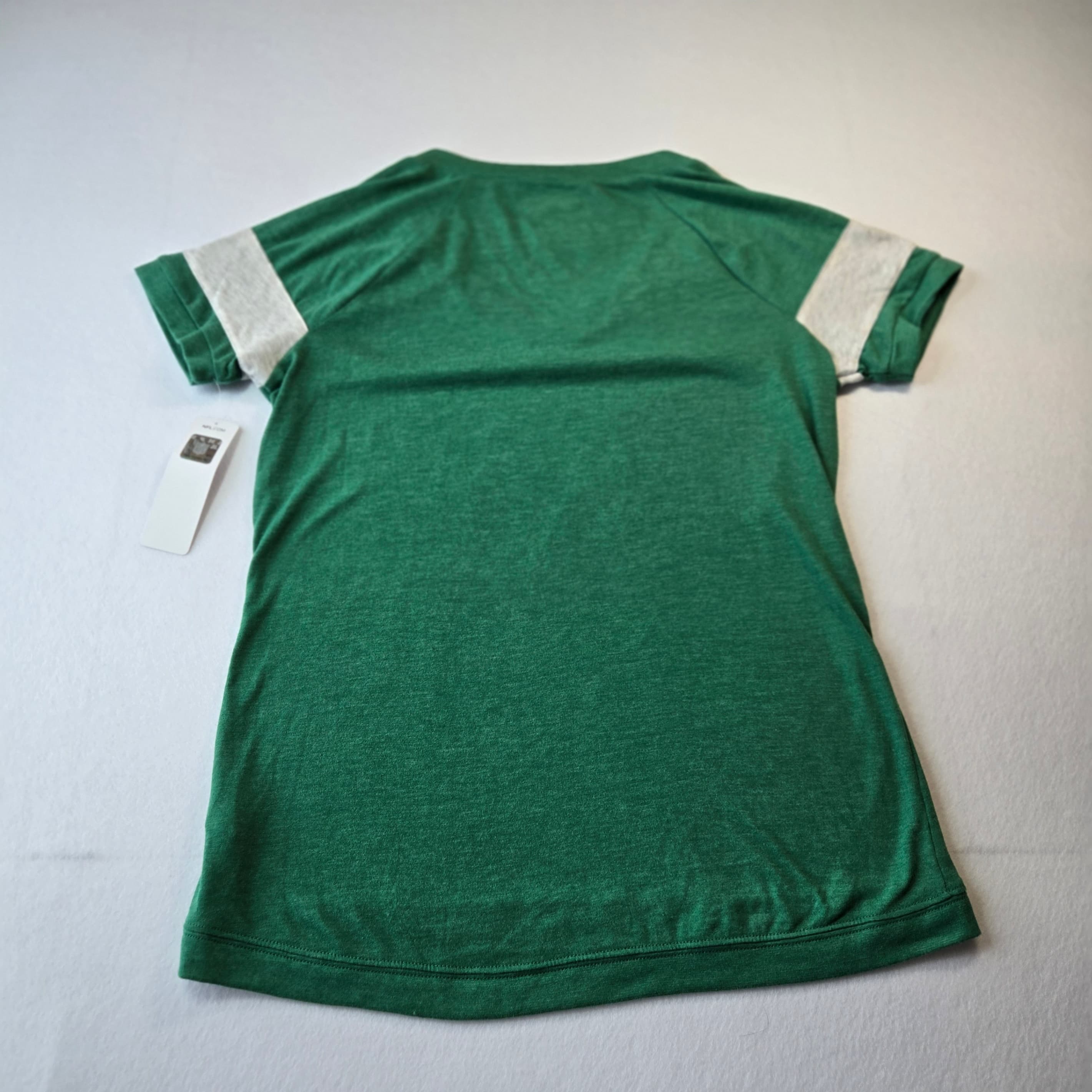 NFL Team Apparel Women's Eagles T-Shirt Green NWT Size S - Thumbnail 2
