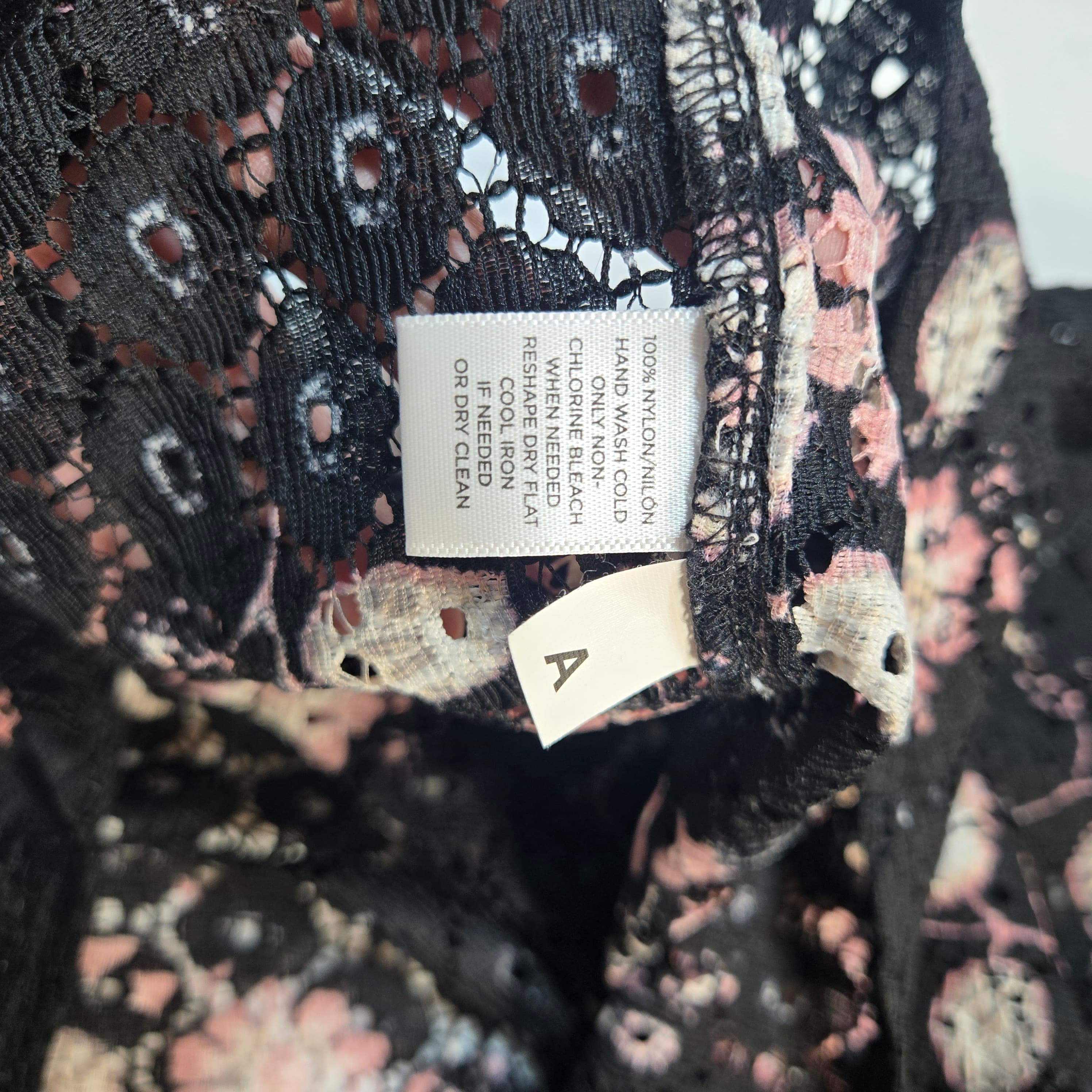 LOFT Floral Lace Top Black Size S - Thumbnail 5