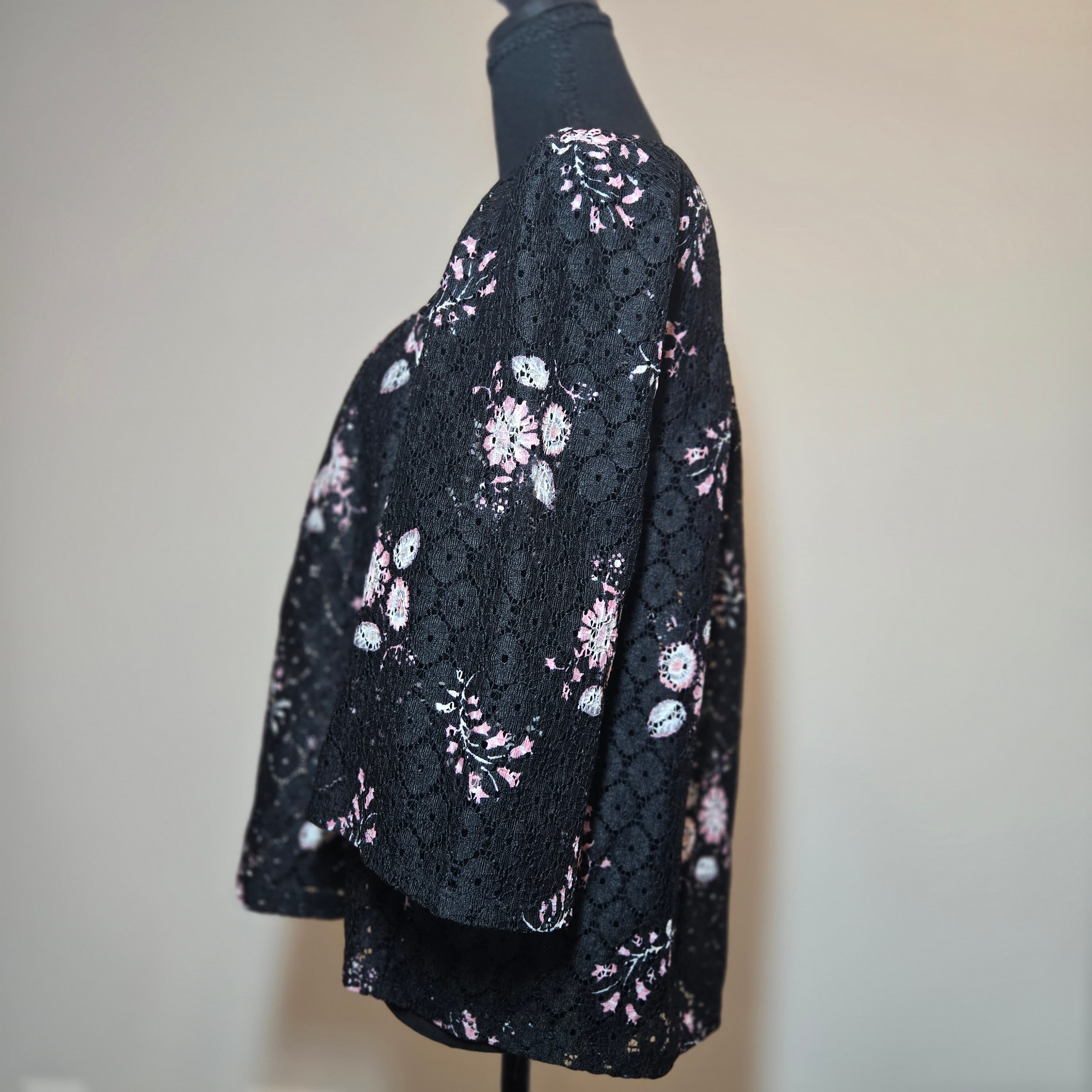 LOFT Floral Lace Top Black Size S - Thumbnail 11