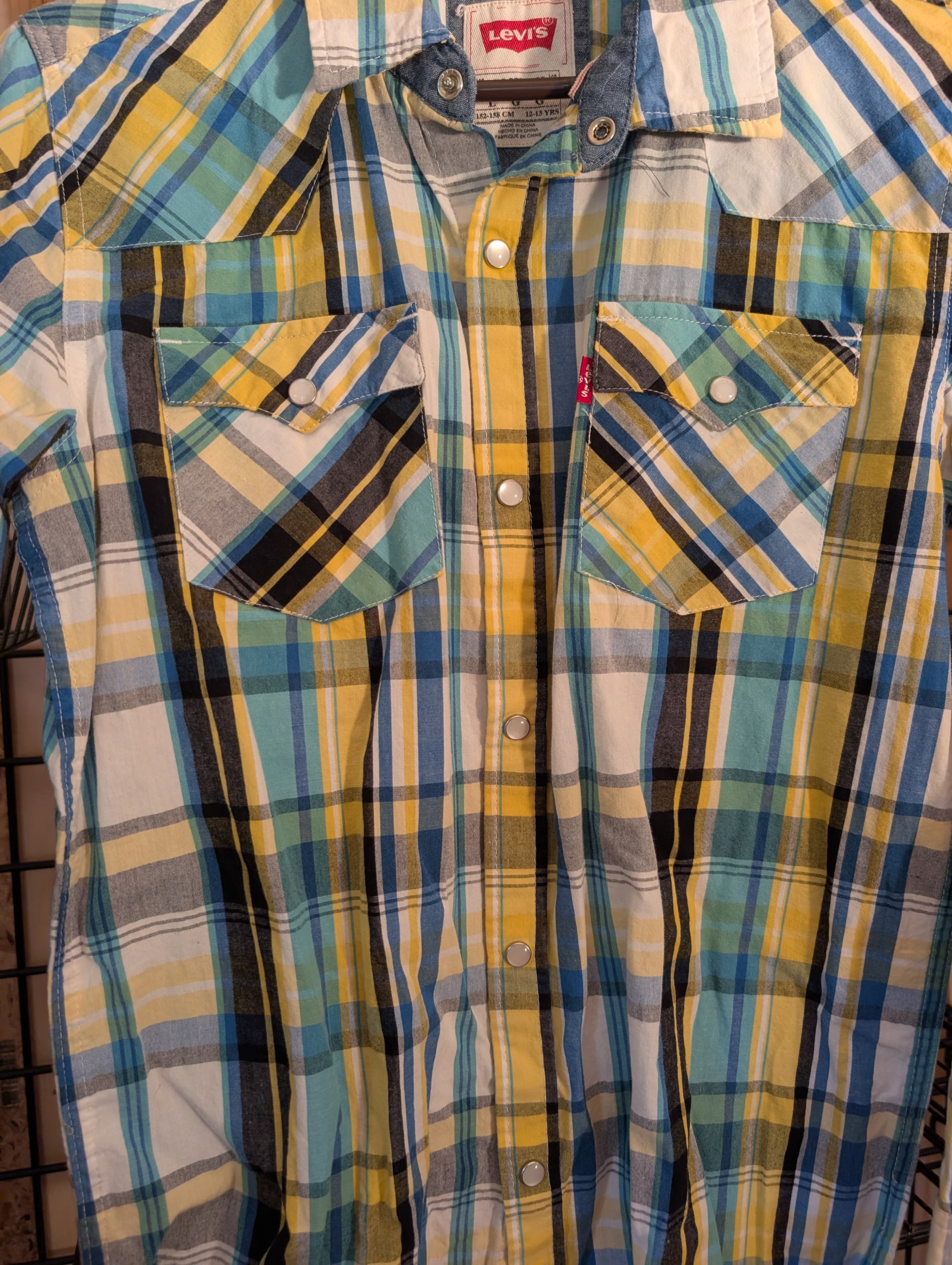 Levi's Boys Plaid Button-Up Shirt Size L - Thumbnail 3