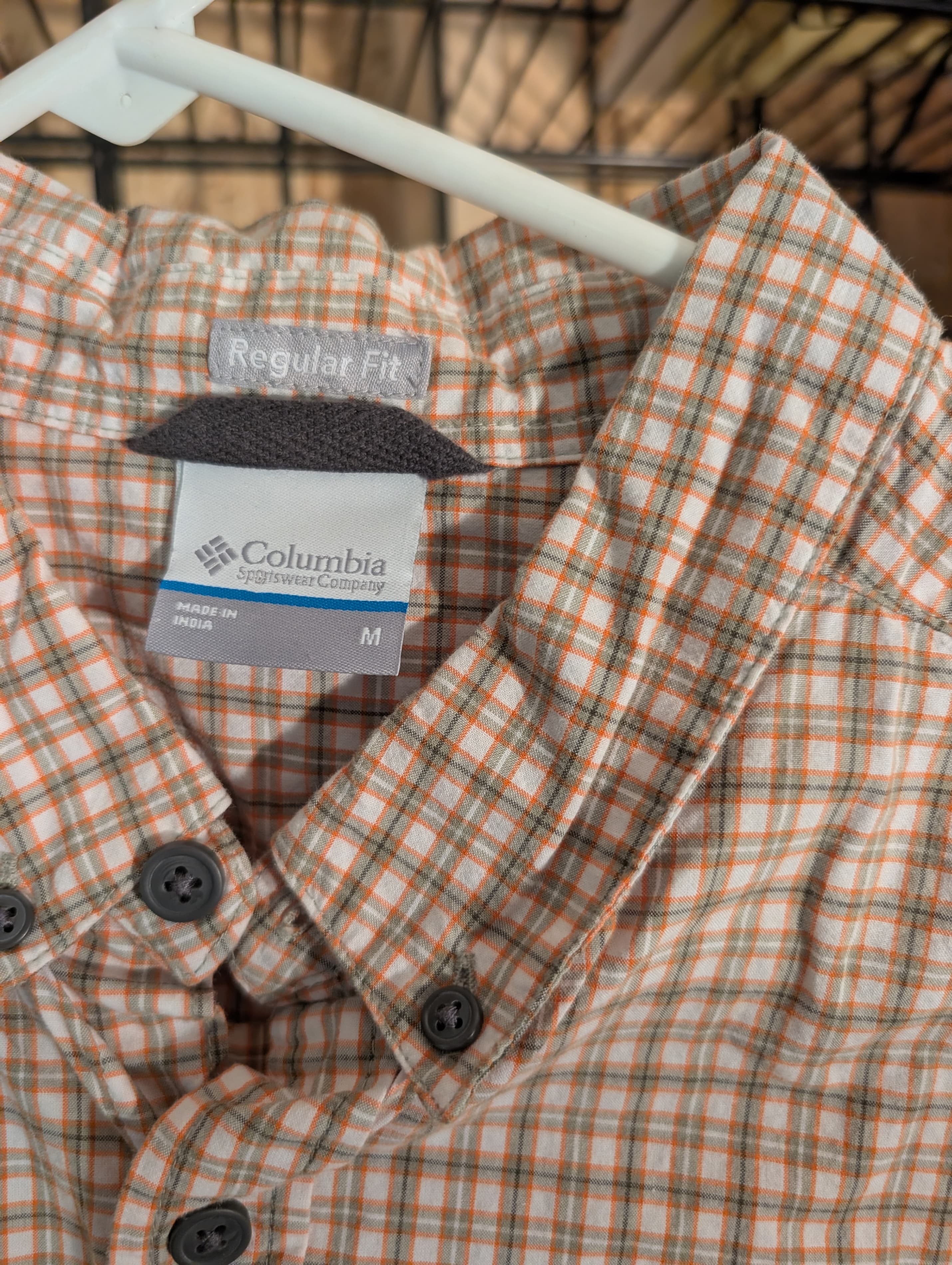 Columbia Men's Plaid Button-Up Shirt Medium Regular Fit - Thumbnail 3