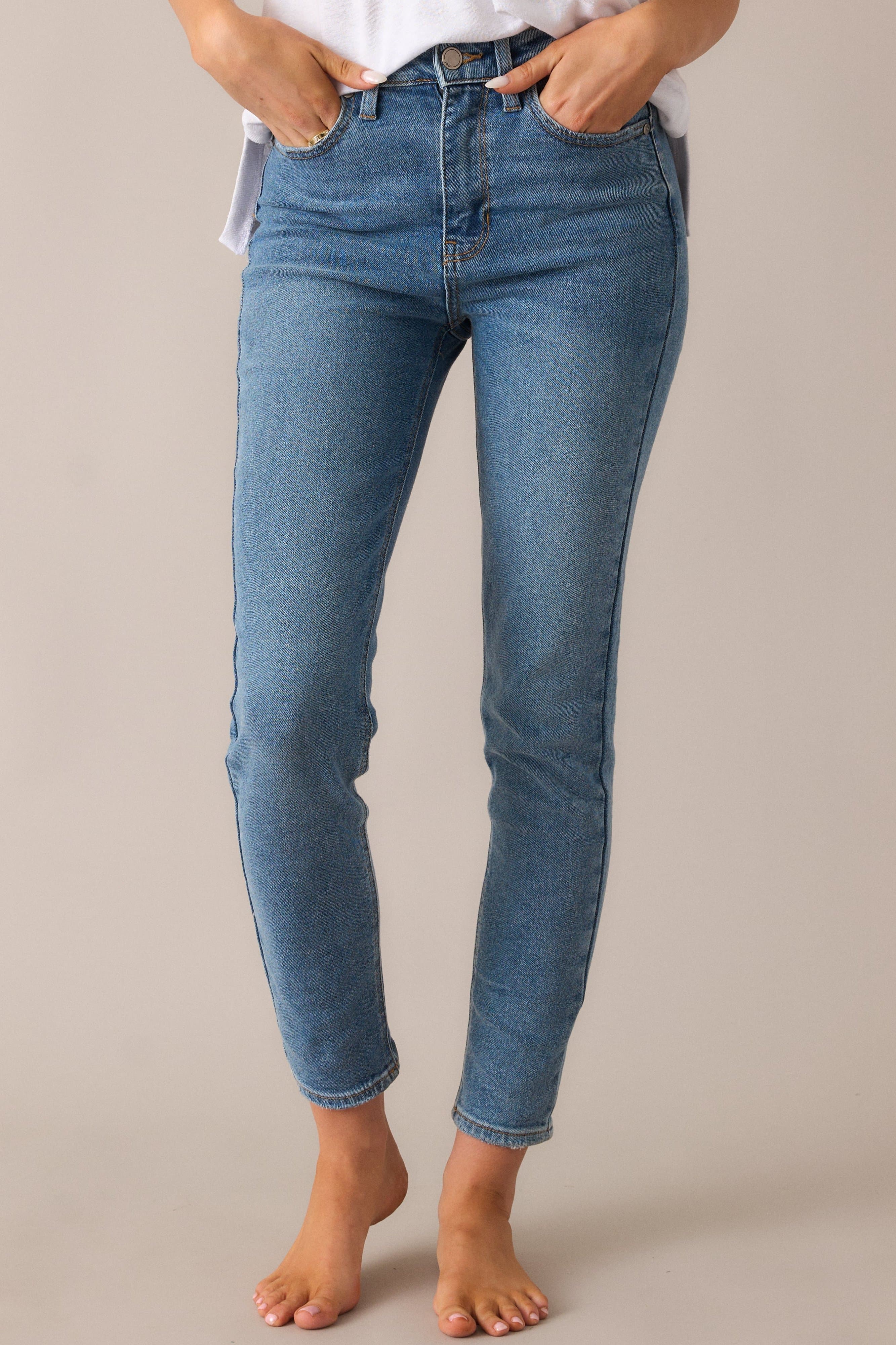 Women's Slim Fit Jeans - Medium Wash - Thumbnail 7