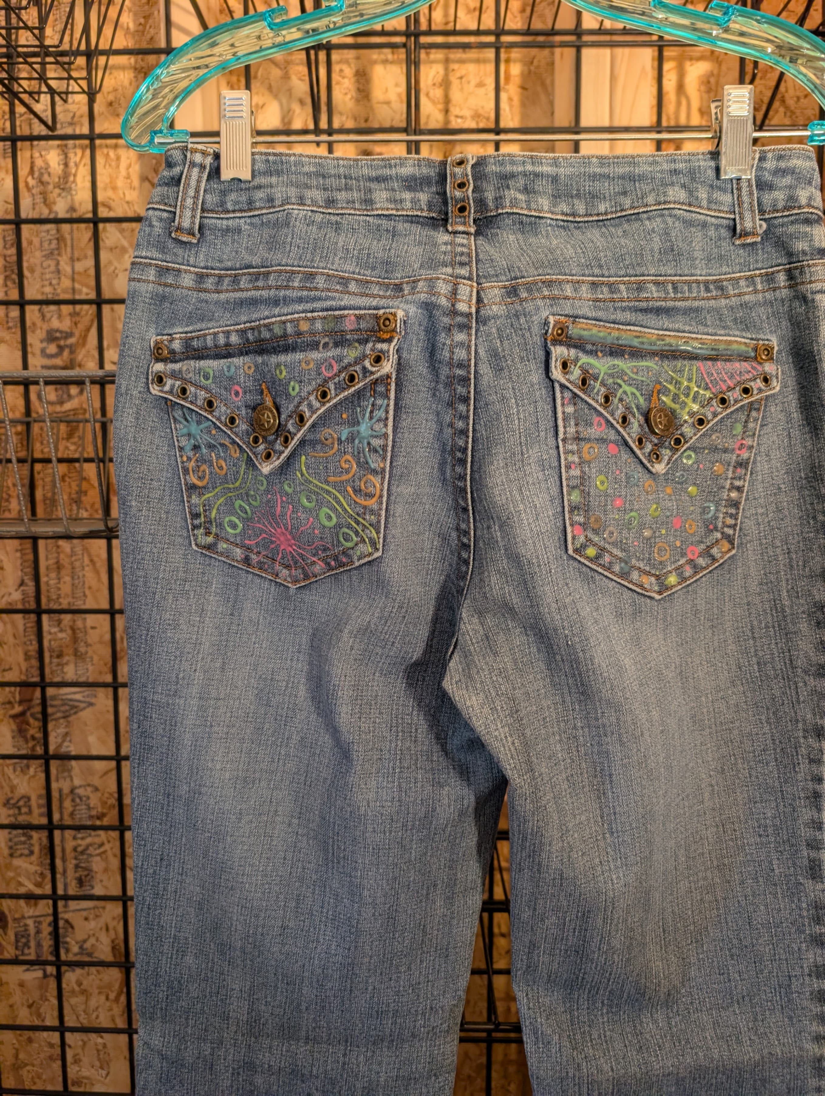 St. John's Bay Bootcut Jeans Size 8 Embroidered Pockets - Thumbnail 3