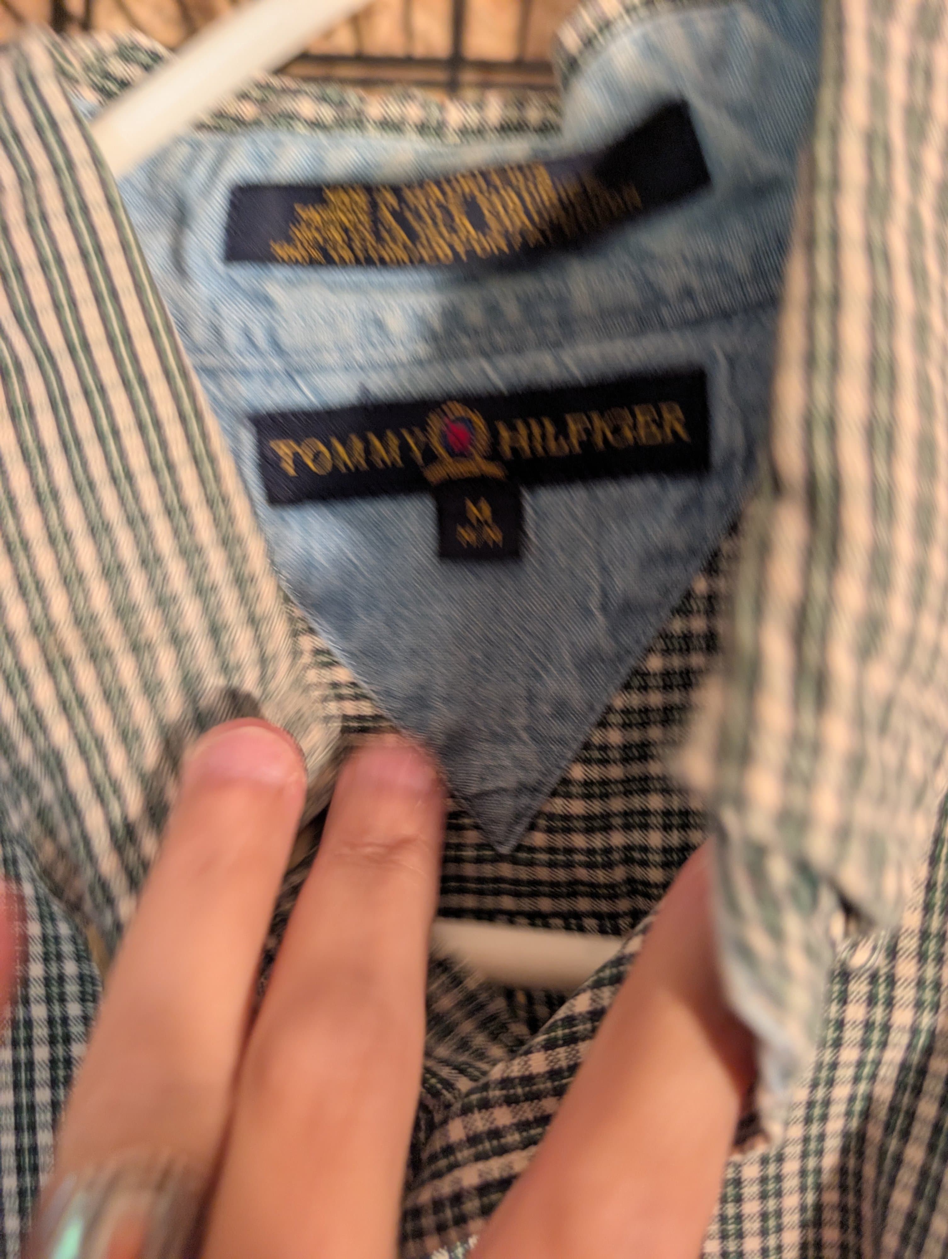 Tommy Hilfiger Men's Plaid Button-Down Shirt Size M - Thumbnail 3