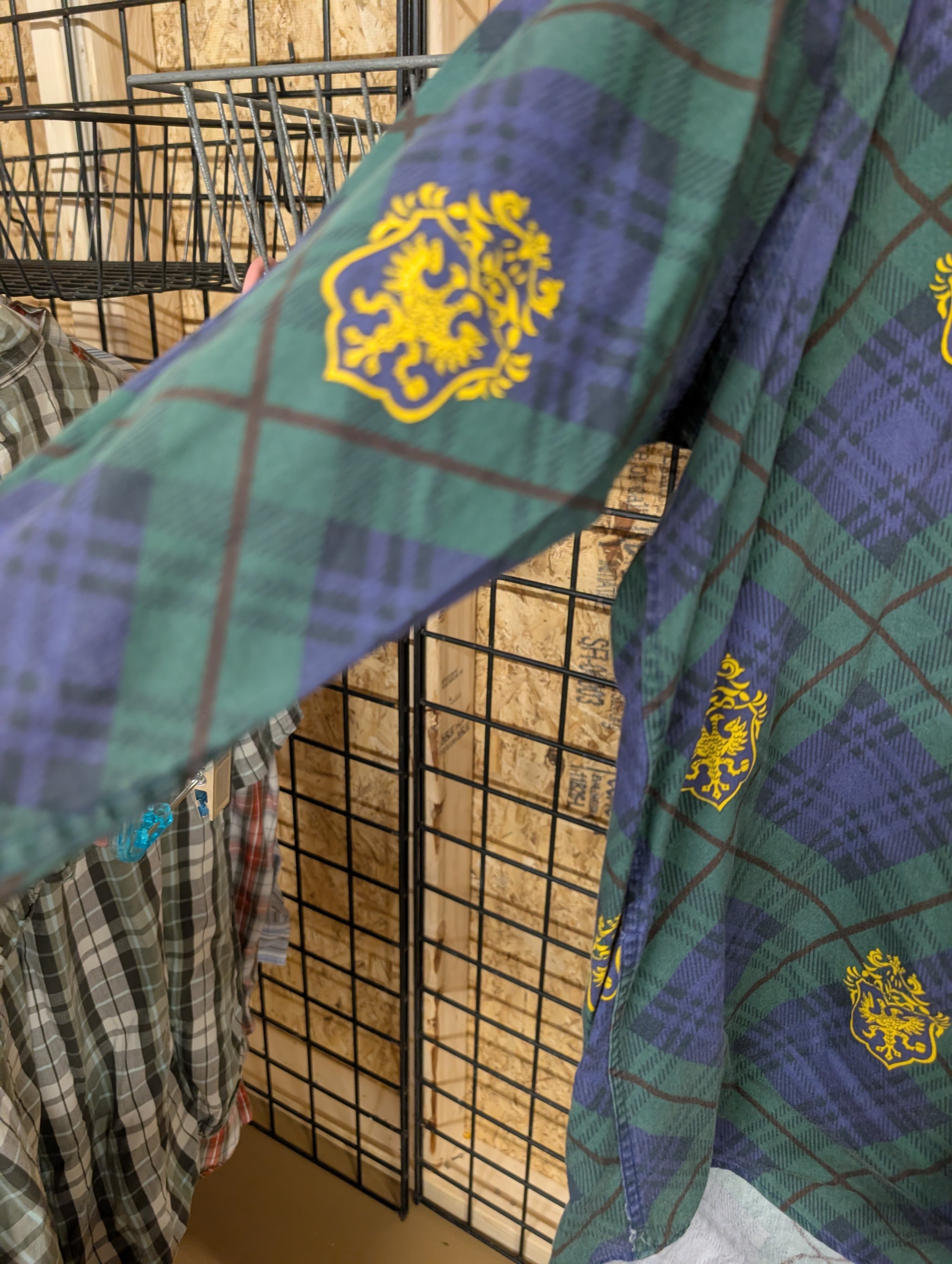 Tommy Hilfiger Plaid Button-Up Shirt with Crest Design - Thumbnail 2
