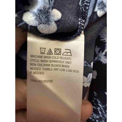 Joan Rivers Women's Chambray Floral Classic Button Front - Thumbnail 4