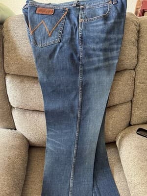 Wrangler Slim Fit Jeans - Thumbnail 2
