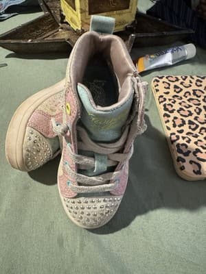 Sketchers Twinkle Toe Sneakers Size 8 - Thumbnail 5