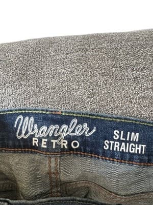 Wrangler Slim Fit Jeans - Thumbnail 5