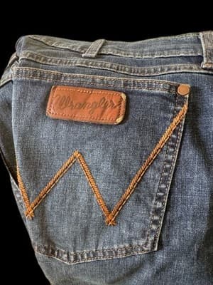 Wrangler Slim Fit Jeans - Thumbnail 3