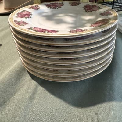 Fabreware Sydney Roses #4092 - Item Count 8 - Thumbnail 2