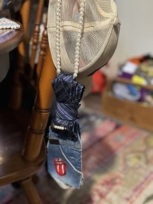 Upcycled Rolling Stones Tie Necklace – One of a Kind - Thumbnail 4