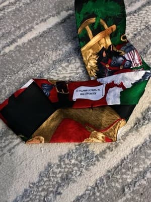 Hallmark Licensing Tie Santa Claus Holiday Novelty Tie - Thumbnail 2