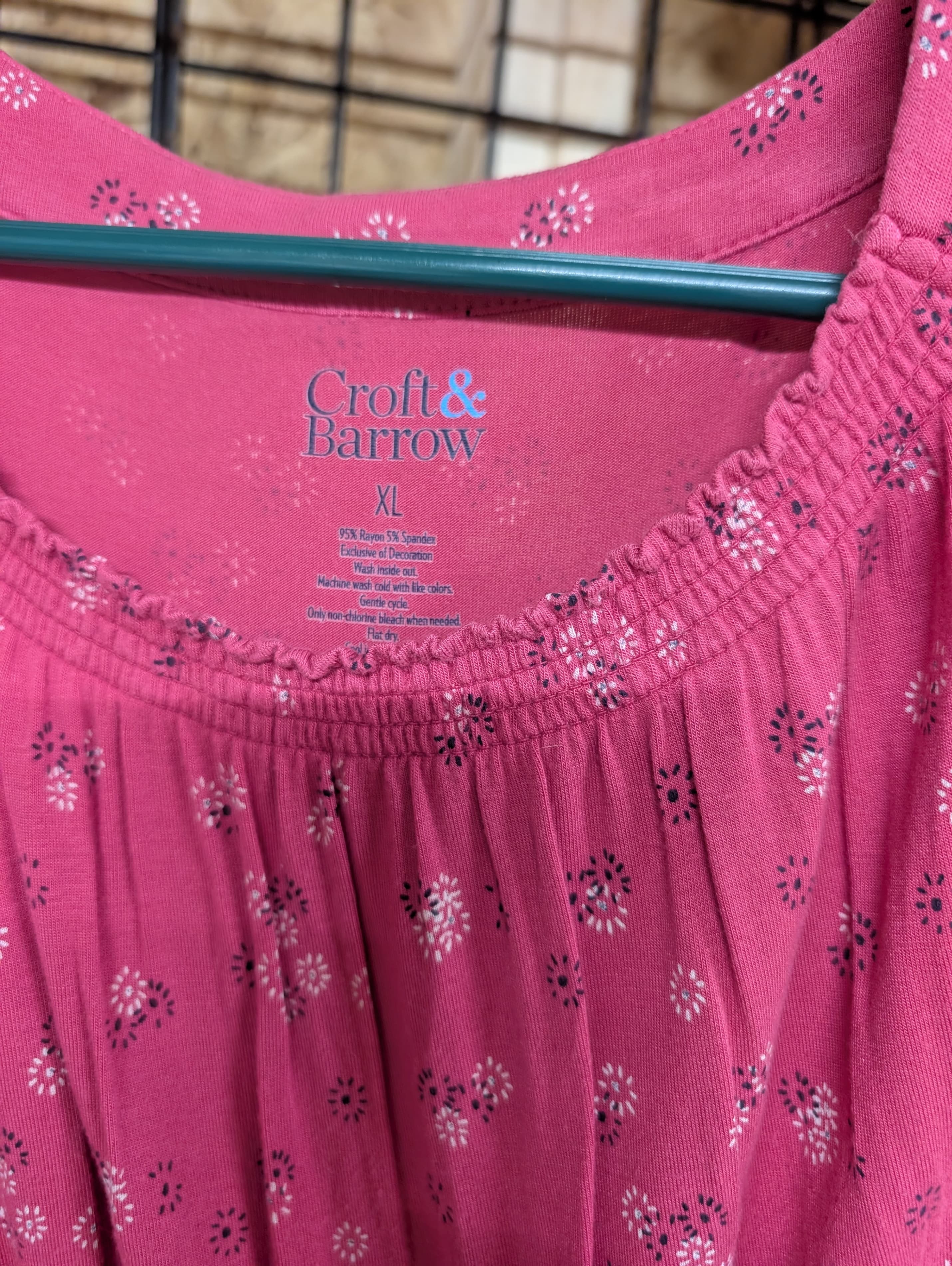 Croft & Barrow Pink Floral Top XL - Thumbnail 2