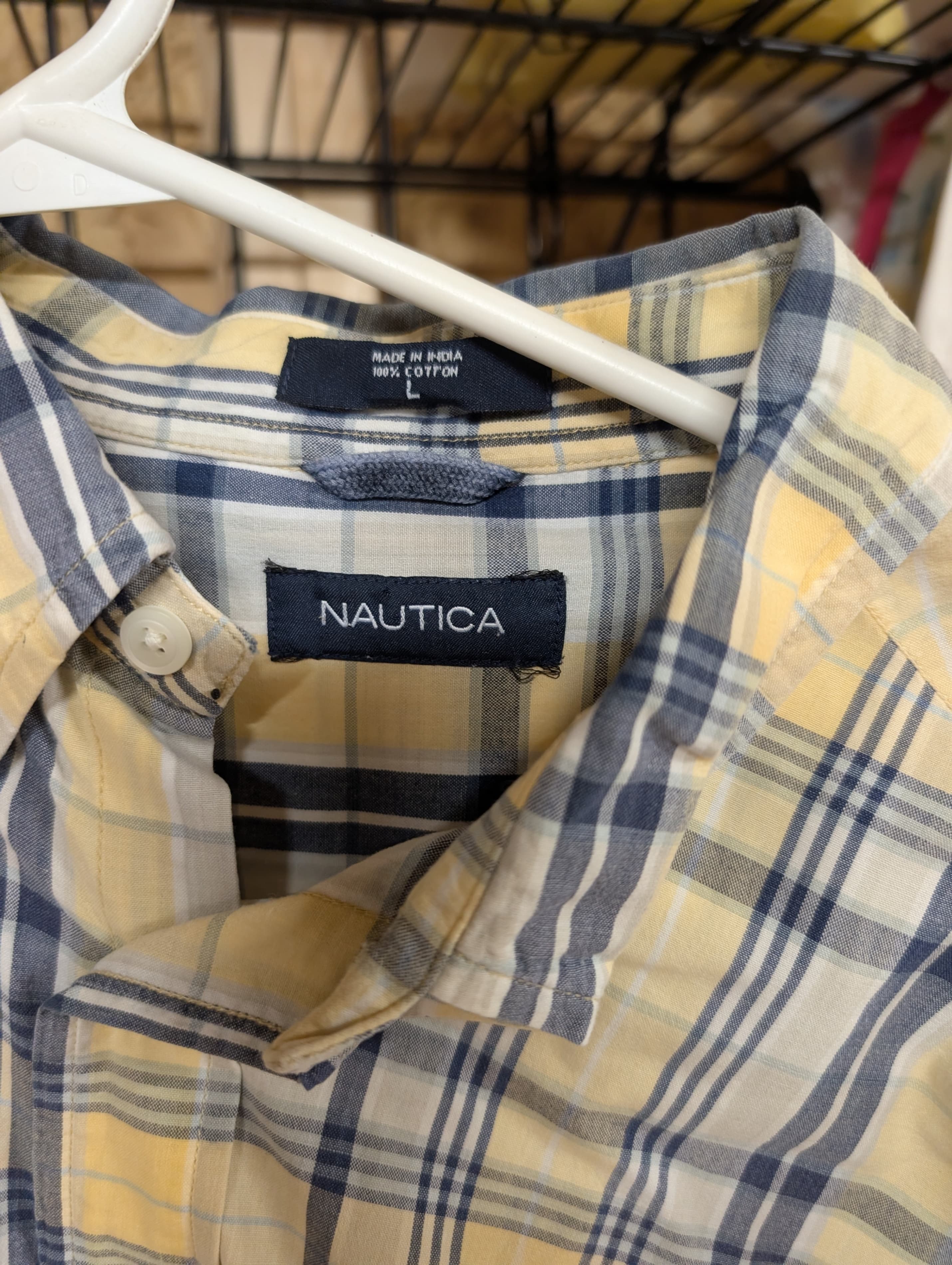 Nautica Men's Plaid Short Sleeve Shirt Size L - Thumbnail 2