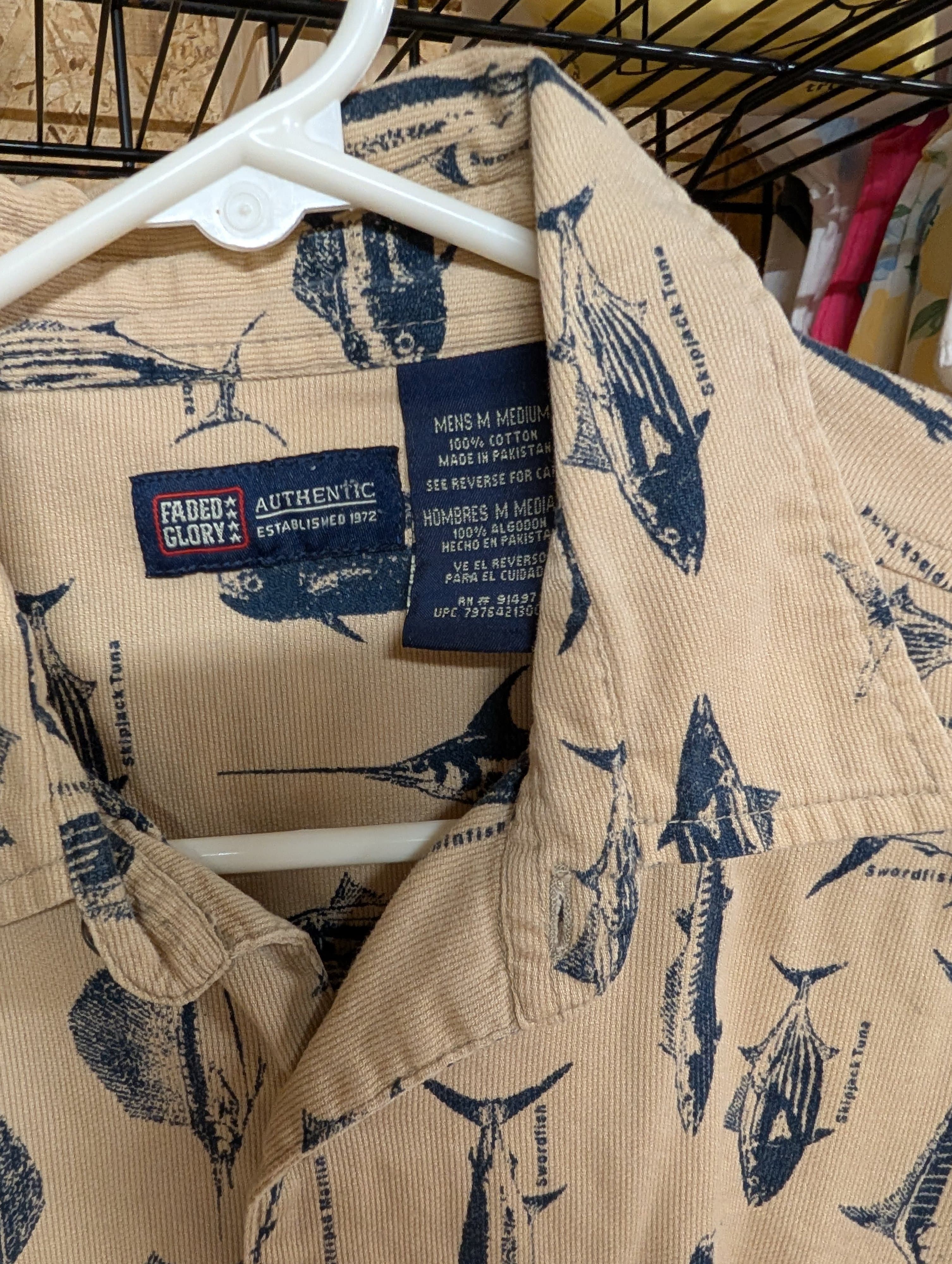 Faded Glory Men's Fish Print Shirt Medium - Thumbnail 2