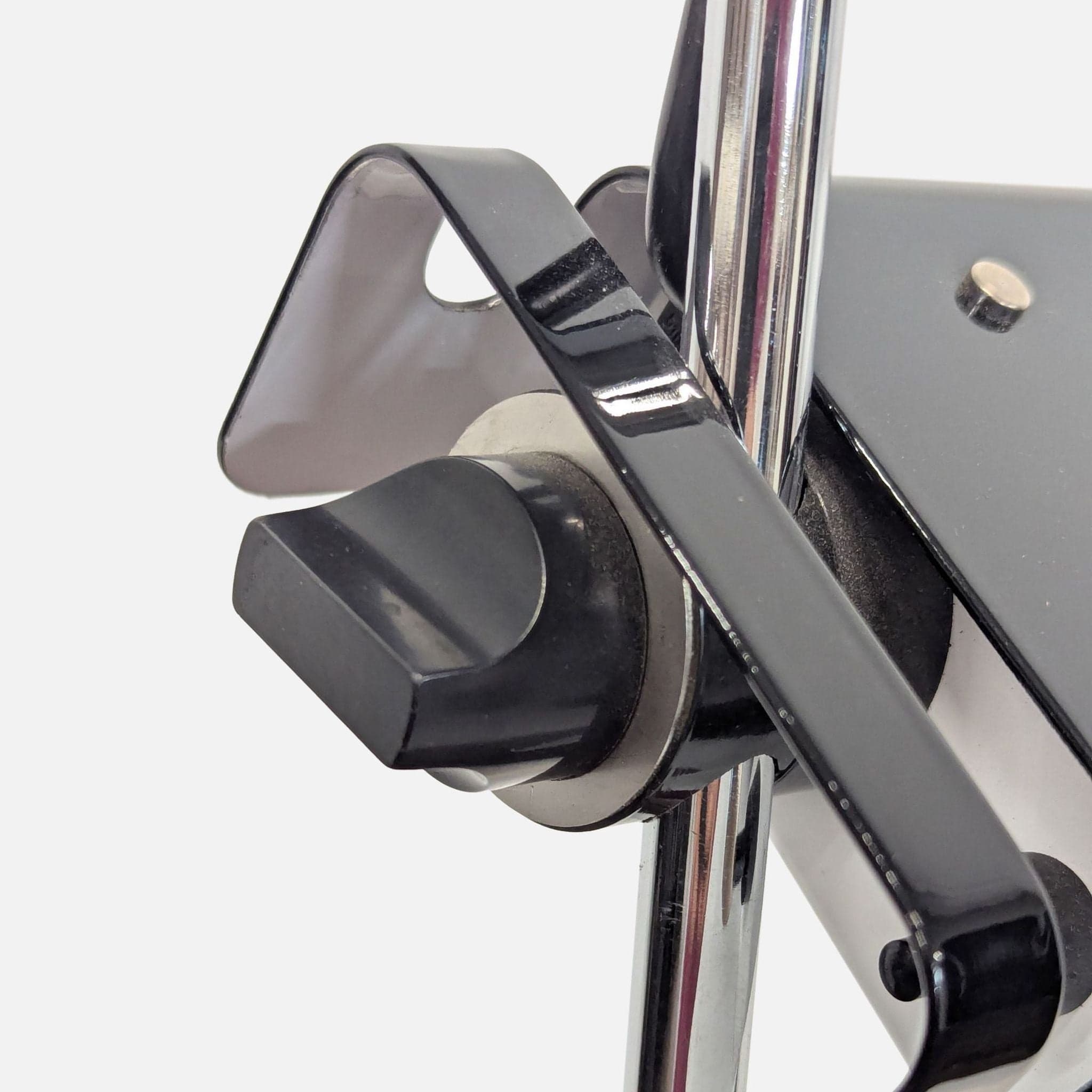 Joe Colombo for Oluce Vintage Chrome and Black Floor Lamp - Thumbnail 8